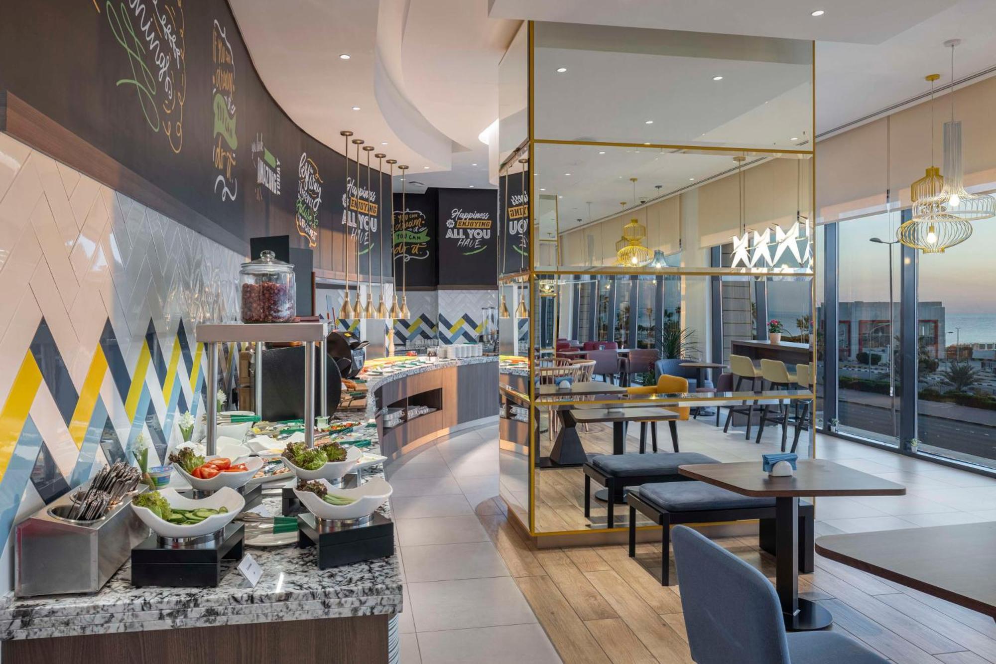 Hotel Hampton By Hilton Kuwait Salmiya à Koweït Extérieur photo
